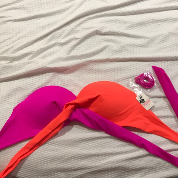 NWT Victoria’s Secret PINK Bikini Top - Picture 3 of 5